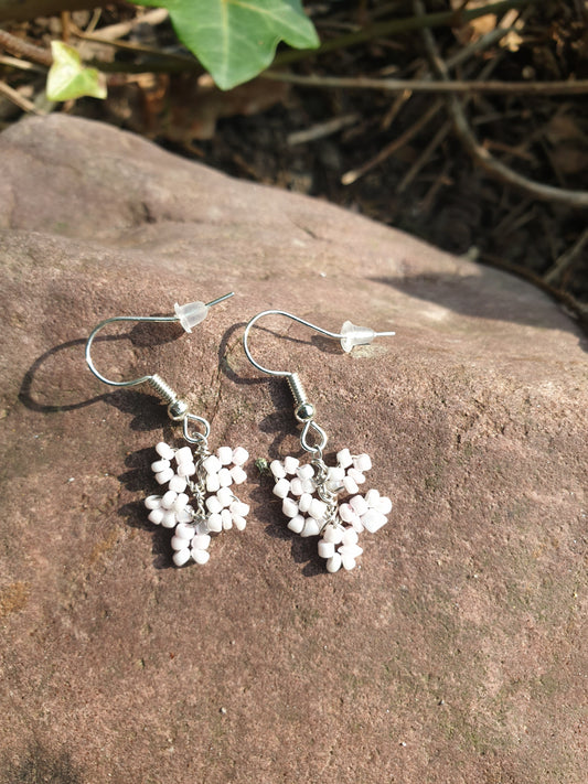 Boucles d'oreilles rose très claires