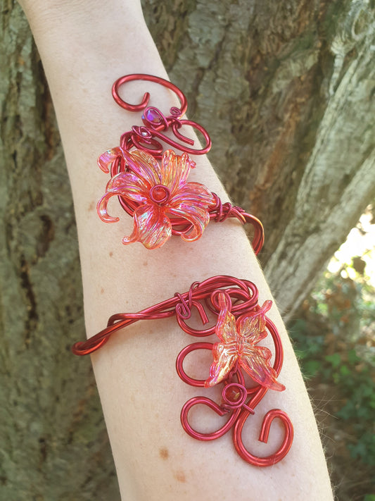Bracelet de Bras Rouge Fleur et Papillon